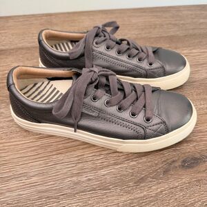 Taos Plim Soul Lux Pewter Metallic Leather Comfort Sneakers Womens 6.5